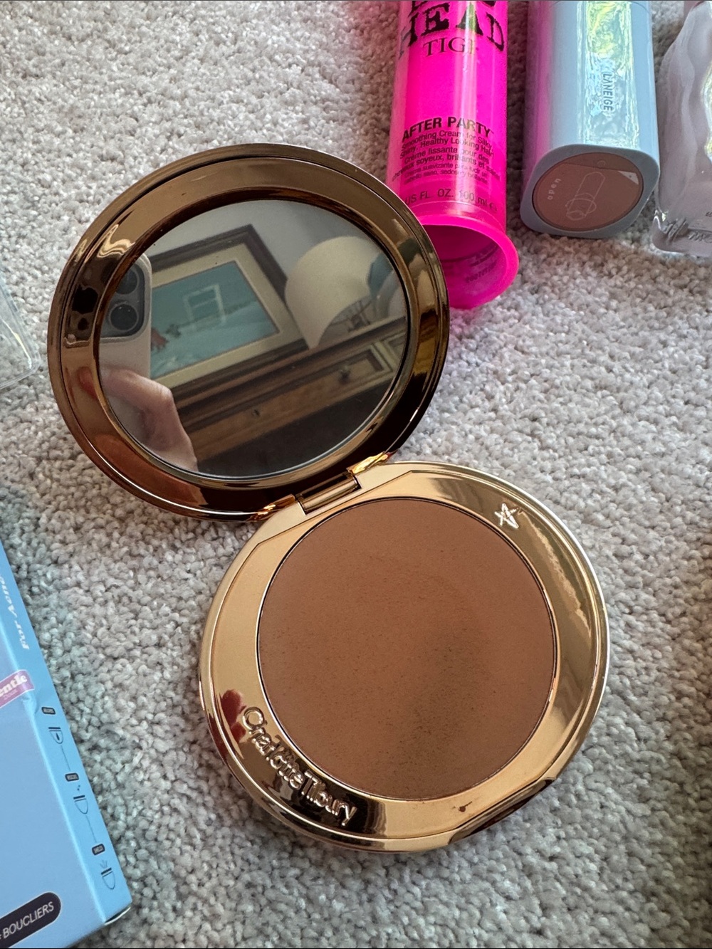 Charlotte Tilbury Air Brush Bronzer “3” Tan - Picture 4 of 4